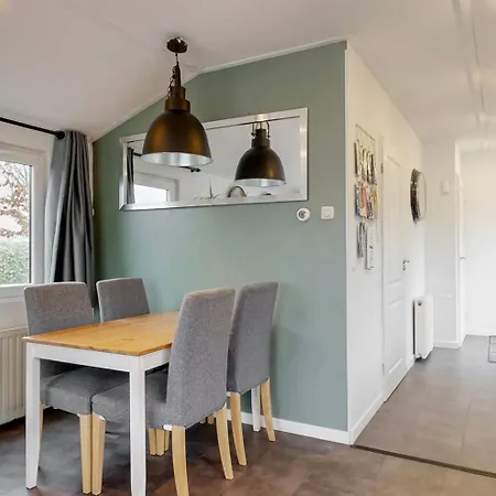 Chalet Hensbroek Alpstuga